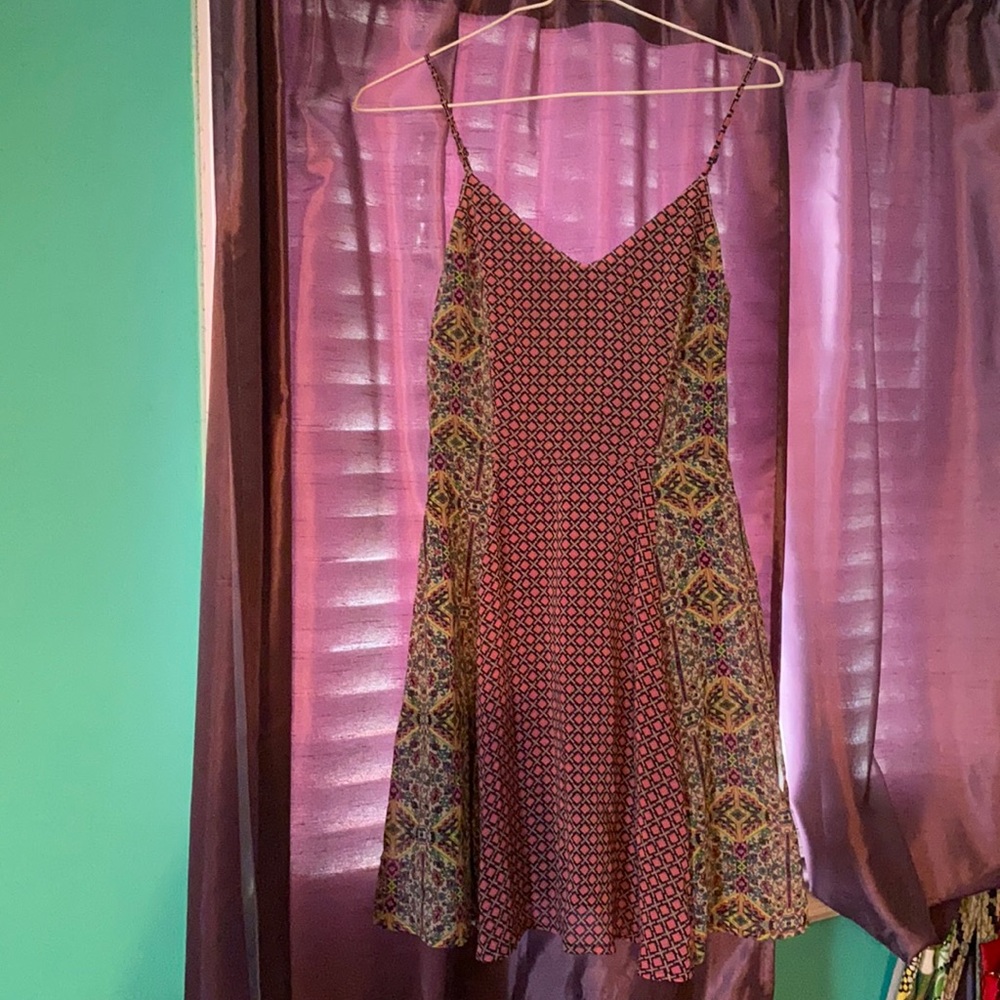 CUTE COLORFUL PATTERN DRESS